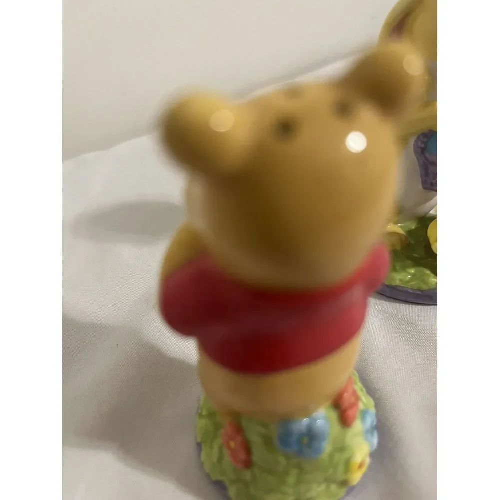 Disney Easter Winnie The Pooh‎ And Rabbit Easter Tray Salt & Pepper